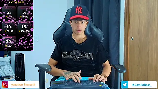  CamiloBass online show from March 8, 1:00 am