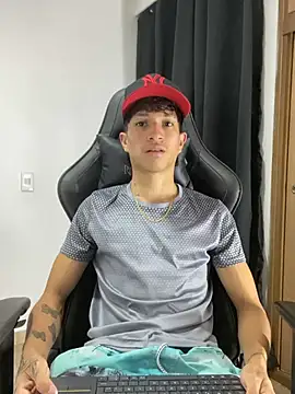  CamiloBass online show from March 6, 1:22 am