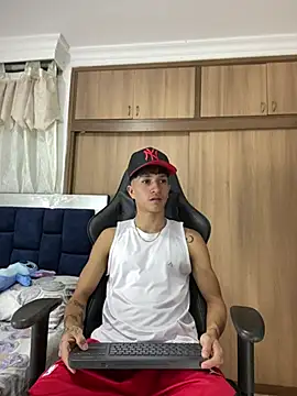  CamiloBass online show from February 12, 12:43 am