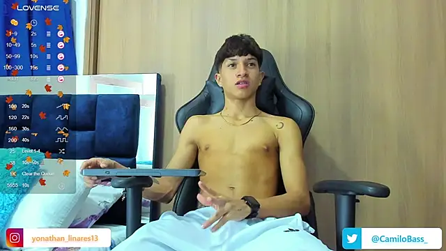  CamiloBass online show from February 13, 1:08 am