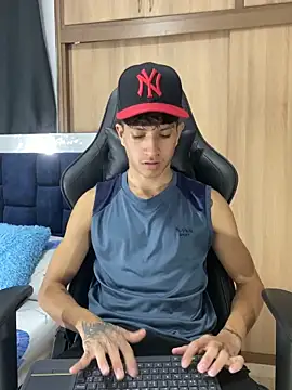  CamiloBass online show from February 28, 2:11 am