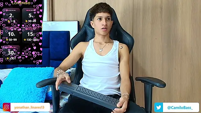  CamiloBass online show from November 25, 12:55 am