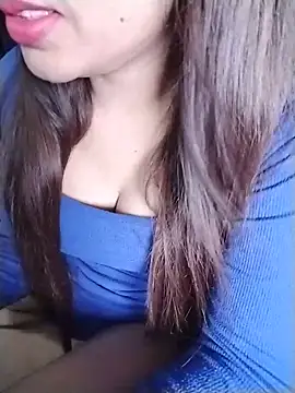 Snapshot of sexylaya2 chatting on June 28, 1:56 am sexylaya2 online show from June 28, 1:56 am