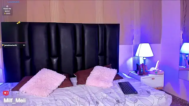 Snapshot of Milf_meli chatting on October 8, 7:14 pm Milf meli online show from October 8, 7:14 pm