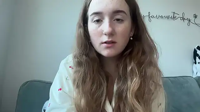 lilsbabyxo online show from January 10, 8:53 am