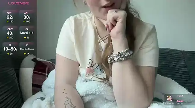 lilsbabyxo online show from December 2, 3:09 pm