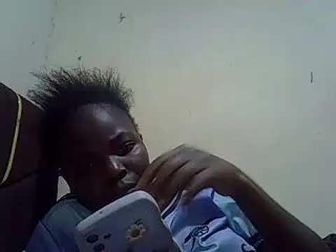 pretty vivy online show from February 17, 5:44 pm