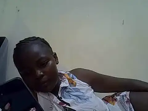 pretty vivy online show from March 8, 10:32 am