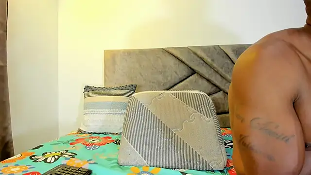 Deliciouscocoa online show from April 15, 11:27 pm