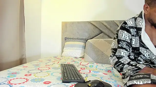 Deliciouscocoa online show from April 5, 11:06 am