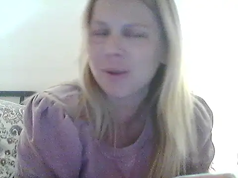 burrkitty online show from November 23, 5:50 am