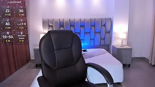 amelie jhons online show from January 8, 9:43 pm