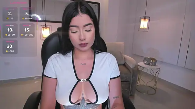 amelie jhons online show from March 30, 2:02 am