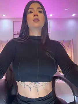 amelie jhons online show from December 19, 9:17 pm