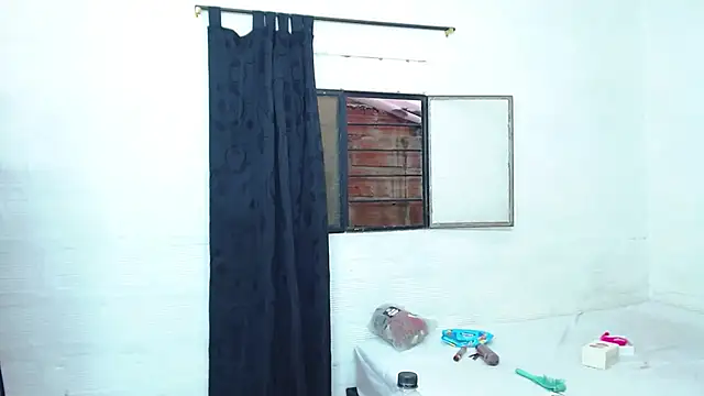 BLACK MOON TS online show from January 8, 5:52 pm