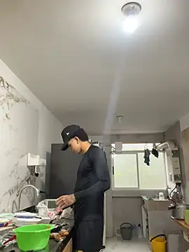 JoanG10 online show from April 26, 8:28 pm