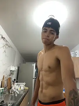 Snapshot of JoanG10 chatting on September 20, 4:06 am JoanG10 online show from September 20, 4:06 am