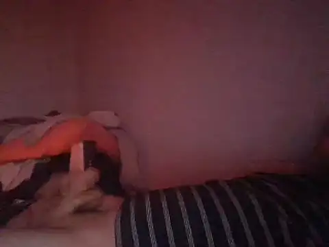 Snapshot of spuncock4u chatting on March 20, 12:22 pm spuncock4u online show from March 20, 12:22 pm