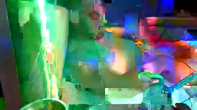 Snapshot of spuncock4u chatting on September 11, 7:52 am spuncock4u online show from September 11, 7:52 am