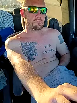 Snapshot of spuncock4u chatting on February 28, 1:14 pm spuncock4u online show from February 28, 1:14 pm