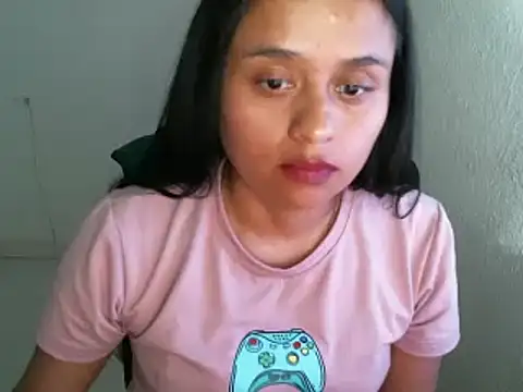 Snapshot of passion_sweet07 chatting on March 1, 10:53 pm passion sweet07 online show from March 1, 10:53 pm