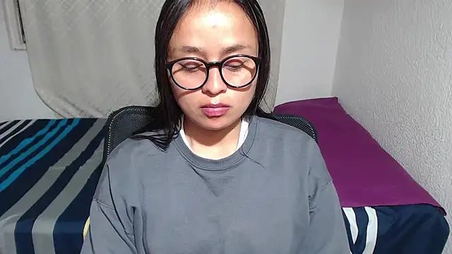 Snapshot of passion_sweet07 chatting on September 19, 10:19 am passion sweet07 online show from September 19, 10:19 am