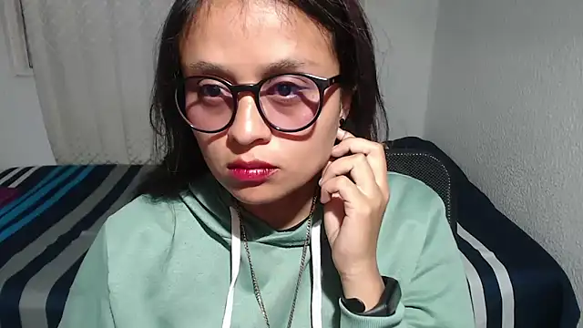 Snapshot of passion_sweet07 chatting on September 15, 10:54 pm passion sweet07 online show from September 15, 10:54 pm