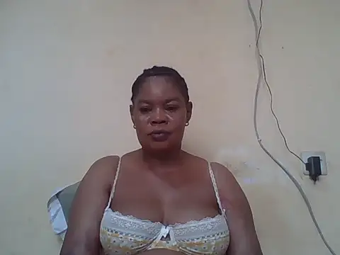 ANALQUEEN4 online show from March 25, 6:35 am