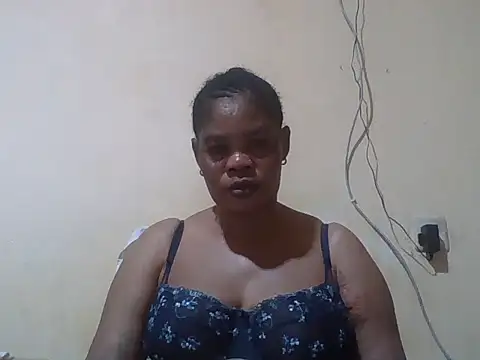 ANALQUEEN4 online show from March 11, 6:35 pm