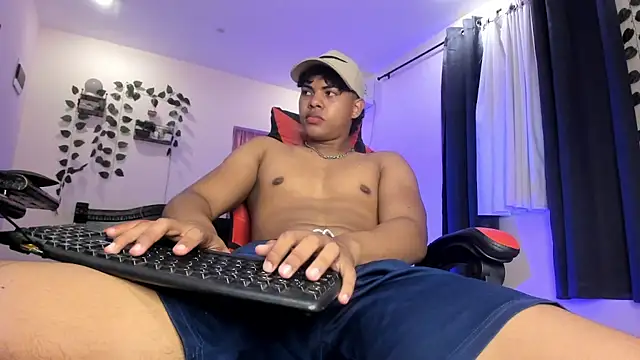 johan beley  online show from February 6, 4:03 pm