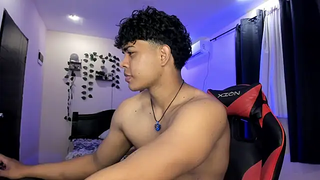 johan beley  online show from April 20, 5:14 pm