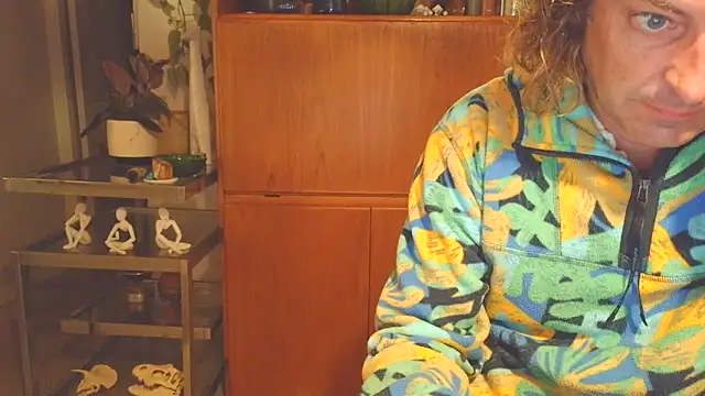 Snapshot of costanza7070 chatting on October 29, 5:39 am costanza7070 online show from October 29, 5:39 am