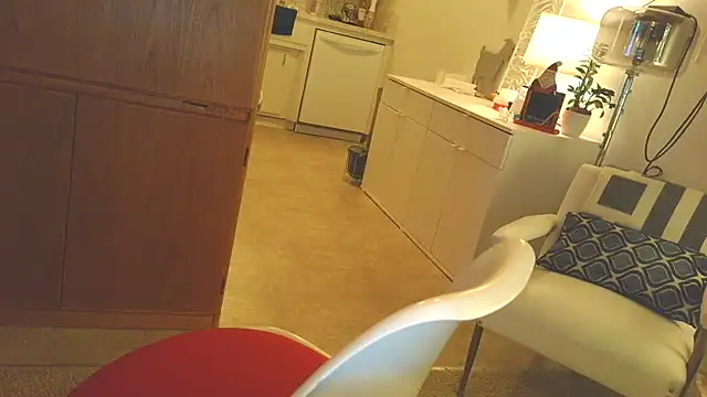 Snapshot of costanza7070 chatting on December 2, 4:14 am costanza7070 online show from December 2, 4:14 am