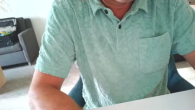 costanza7070 online show from March 14, 12:38 am