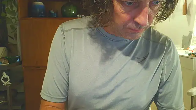 Snapshot of costanza7070 chatting on December 4, 4:55 am costanza7070 online show from December 4, 4:55 am