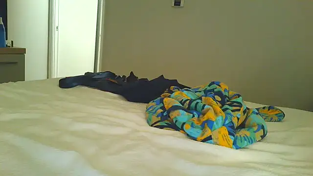 costanza7070 online show from March 13, 7:02 am