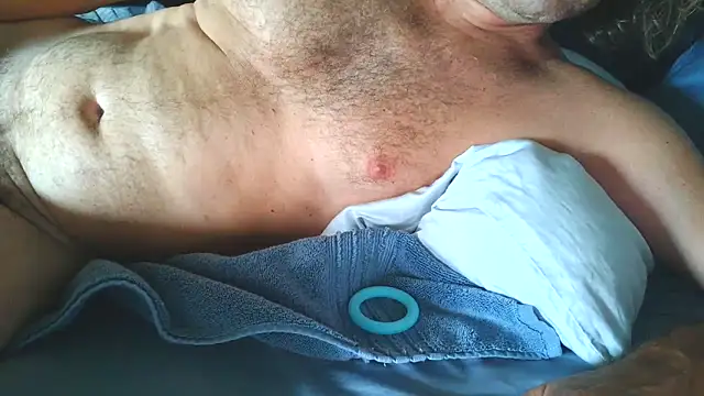 costanza7070 online show from March 30, 9:16 pm