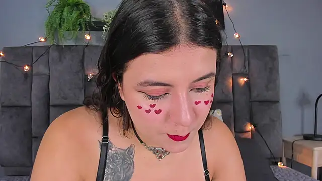 EngelStone online show from October 31, 5:31 pm