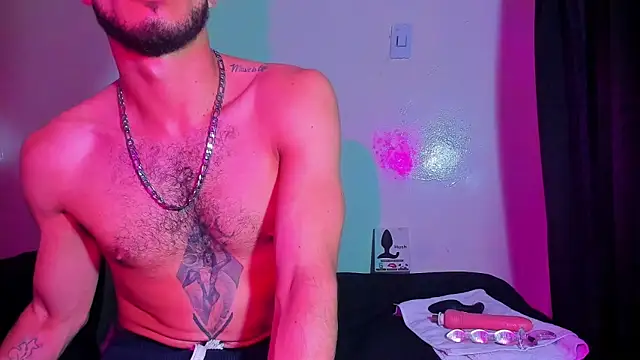 Piggy Eddy online show from March 4, 2:52 am