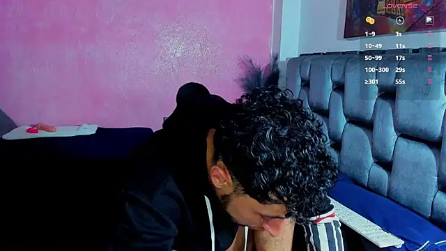 Piggy Eddy online show from February 20, 1:03 am