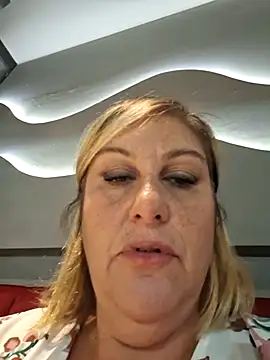 Snapshot of Mara-24 chatting on September 25, 7:09 pm Mara-24 online show from September 25, 7:09 pm