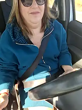 Snapshot of Mara-24 chatting on March 21, 10:06 am Mara-24 online show from March 21, 10:06 am