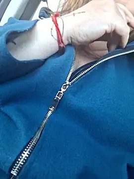 Snapshot of Mara-24 chatting on March 21, 2:51 pm Mara-24 online show from March 21, 2:51 pm