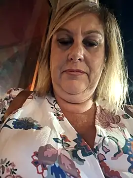 Snapshot of Mara-24 chatting on September 20, 8:14 pm Mara-24 online show from September 20, 8:14 pm