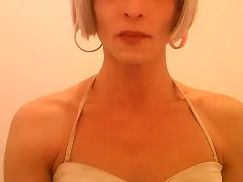 MissWendy online show from December 16, 7:29 pm