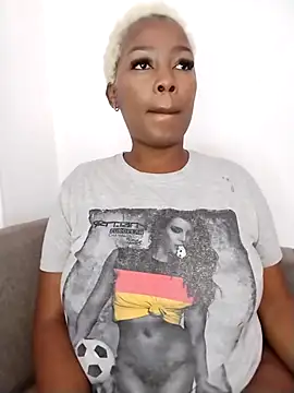 bigbootyboohle online show from January 14, 5:33 am