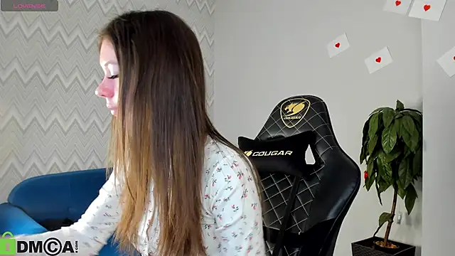 Nicole Charm online show from February 24, 11:49 pm