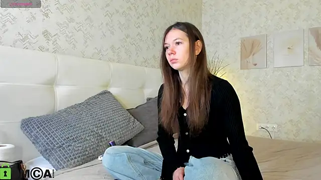Snapshot of Nicole_Charm chatting on September 14, 9:59 pm Nicole Charm online show from September 14, 9:59 pm