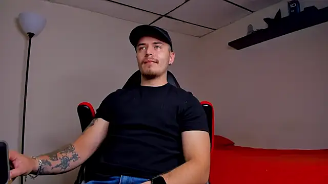 Snapshot of james_connor2 chatting on September 30, 7:09 pm james connor2 online show from September 30, 7:09 pm