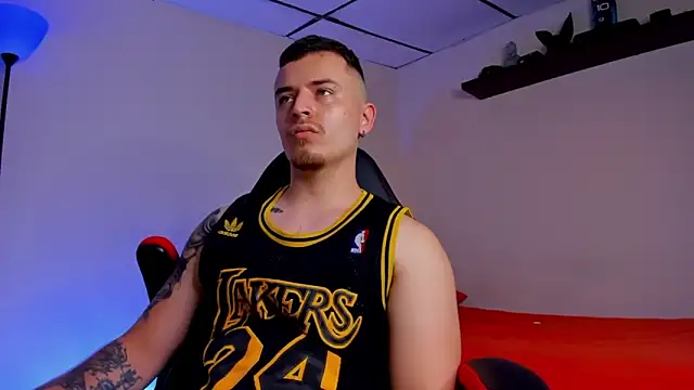 Snapshot of james_connor2 chatting on September 17, 7:16 pm james connor2 online show from September 17, 7:16 pm